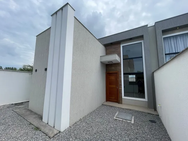 Casa 3 quartos e 2 banheiros, à venda, no bairro Atlântica em Rio das Ostras