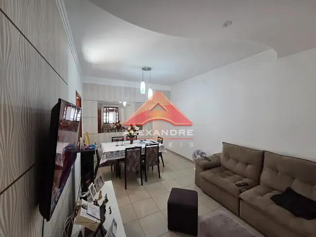 Casa com 125m² 3 quartos e 1 banheiro, à venda, no bairro Vila Industrial em São José dos Campos