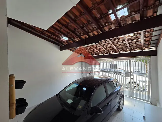 Casa com 125m² 3 quartos e 1 banheiro, à venda, no bairro Vila Industrial em São José dos Campos