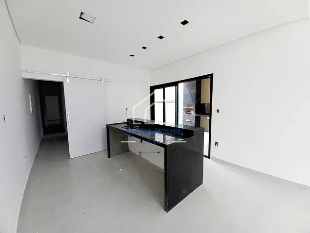 Casa com 175m² 3 quartos e 1 banheiro, à venda, no bairro Residencial Maricá em Pindamonhangaba