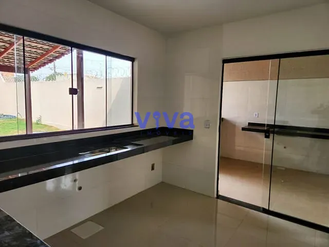 Casa 2 quartos e 2 banheiros, à venda, no bairro Independência - 3º Complemento em Aparecida de Goiânia