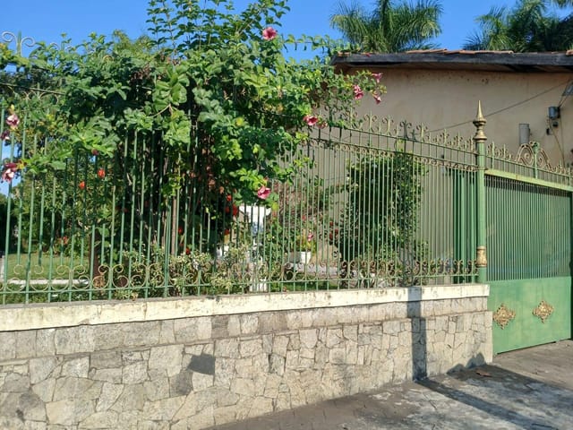 Casa 3 quartos e 4 banheiros, à venda, no bairro Parque Jardim Carioca em Campos dos Goytacazes