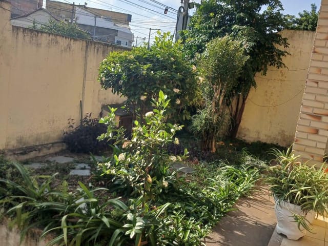 Casa 3 quartos e 4 banheiros, à venda, no bairro Parque Jardim Carioca em Campos dos Goytacazes