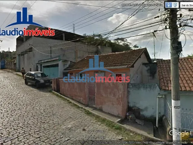 Casa à venda, no bairro Jardim Amália em Volta Redonda