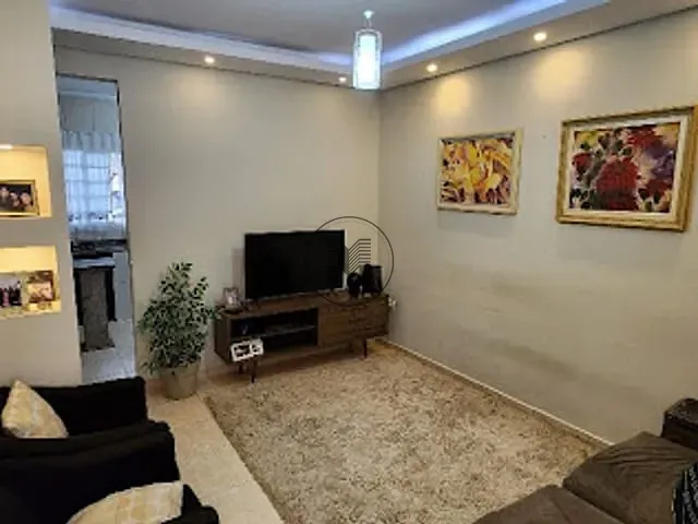 Casa com 278m² 2 quartos e 1 banheiro, à venda, no bairro Belveder Clube Dos 500 em Guaratinguetá