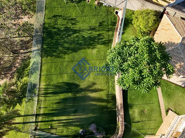 Casa com 1773m² 5 quartos e 6 banheiros, à venda, no bairro Vista Alegre em Vinhedo