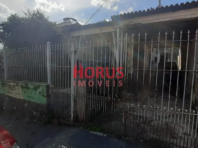 Casa com 250m² 8 quartos e 4 banheiros, à venda, no bairro Vila Carbone em São Paulo