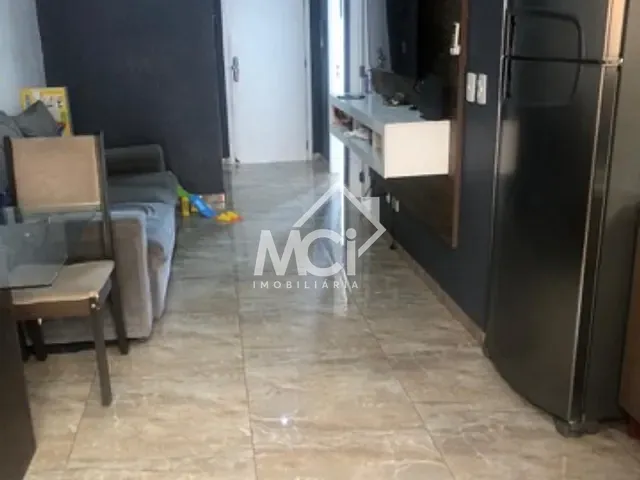 Casa 2 quartos e 1 banheiro, à venda, no bairro Três Vendas em Pelotas