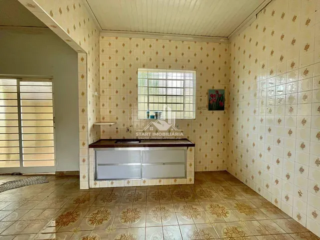 Casa 3 quartos e 1 banheiro, à venda, no bairro Centro em Pederneiras