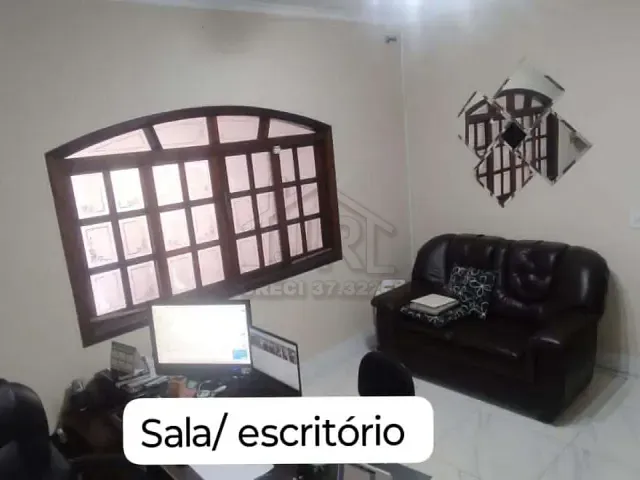 Casa com 280m² 2 quartos e 1 banheiro, à venda, no bairro Jardim Utinga em Santo André
