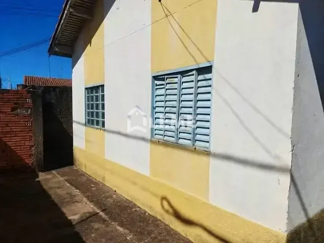 Casa 1 quarto e 1 banheiro, à venda, no bairro Núcleo Habitacional Nenê Pereira Lima em Mococa