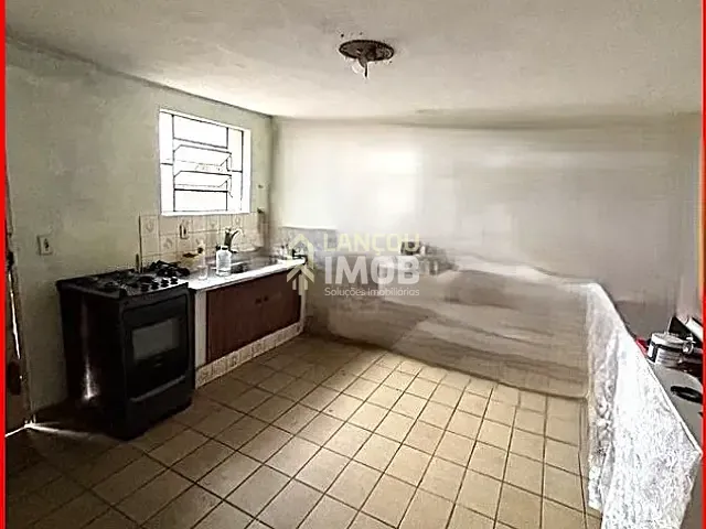 Casa com 250m² 3 quartos e 2 banheiros, à venda, no bairro Jardim do Lago em Jundiaí