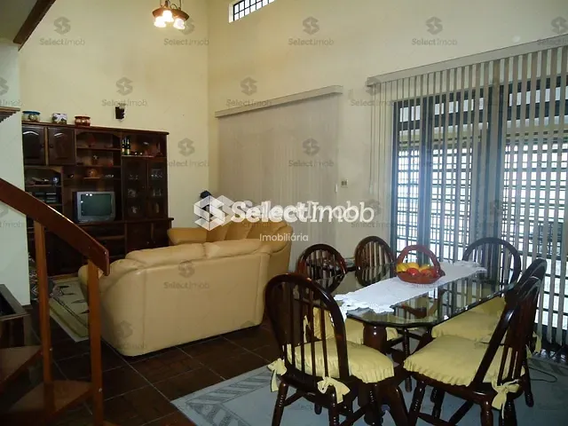 Casa com 343m² 3 quartos e 5 banheiros, à venda, no bairro Jardim Pilar em Mauá