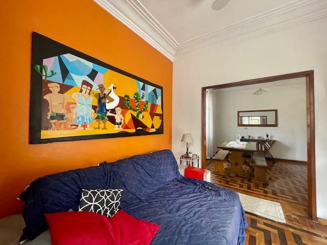 Casa com 131m² 3 quartos e 2 banheiros, à venda, no bairro Marechal Hermes em Rio de Janeiro