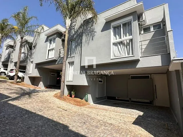 Casa 3 quartos e 4 banheiros, à venda, no bairro Santa Luzia em Bragança Paulista