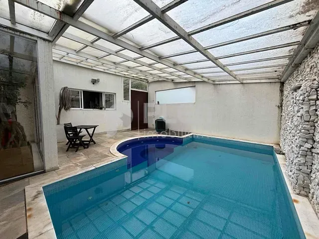 Casa 5 quartos e 5 banheiros, à venda, no bairro Vila Albertina em São Paulo