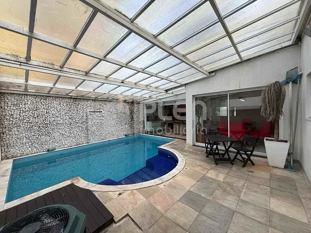 Casa 5 quartos e 5 banheiros, à venda, no bairro Vila Albertina em São Paulo