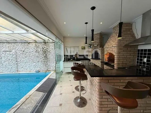 Casa 5 quartos e 5 banheiros, à venda, no bairro Vila Albertina em São Paulo