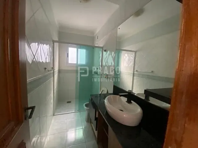 Casa com 300m² 3 quartos e 4 banheiros, à venda, no bairro Colina do Sol em Pelotas