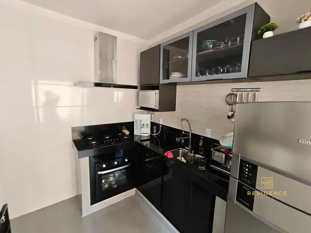 Casa 2 quartos e 1 banheiro, à venda, no bairro Vila Mury em Volta Redonda