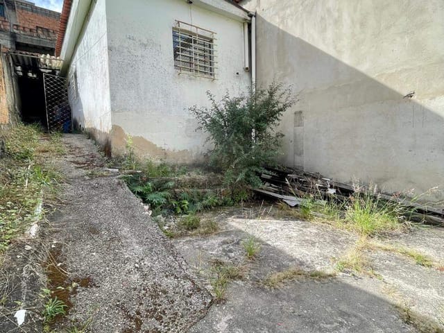 Casa 2 quartos e 1 banheiro, à venda, no bairro Casa Branca em Belo Horizonte