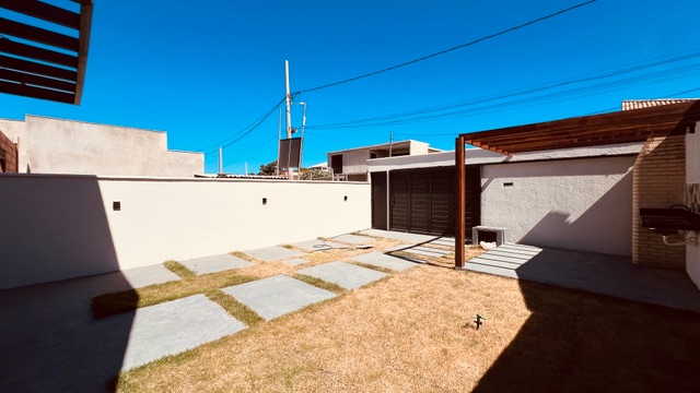 Casa com 150m² 3 quartos e 3 banheiros, à venda, no bairro Guriri em Cabo Frio