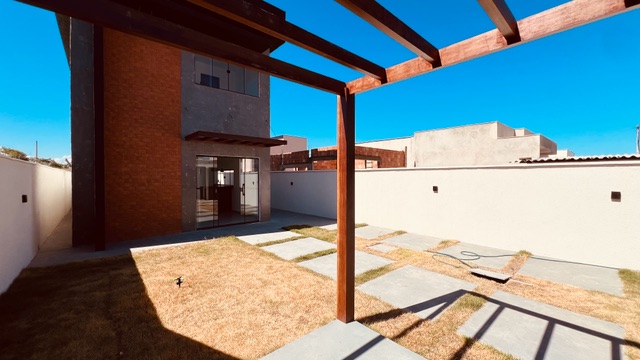 Casa com 150m² 3 quartos e 3 banheiros, à venda, no bairro Guriri em Cabo Frio