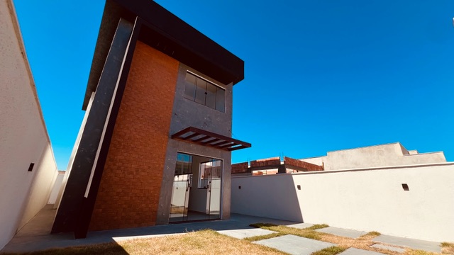 Casa com 150m² 3 quartos e 3 banheiros, à venda, no bairro Guriri em Cabo Frio