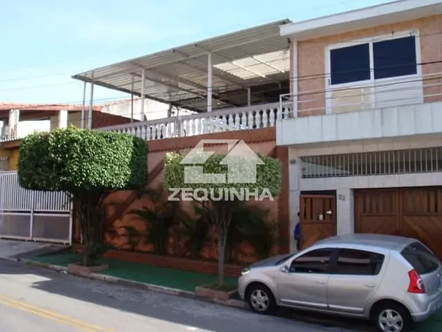 Casa com 160m² 3 quartos e 2 banheiros, à venda, no bairro Bela Vista em Osasco