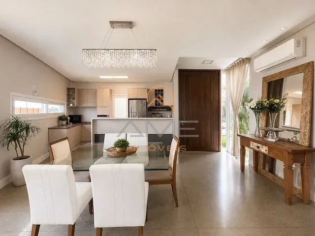 Casa 3 quartos e 3 banheiros, para alugar, no bairro Laranjal em Pelotas