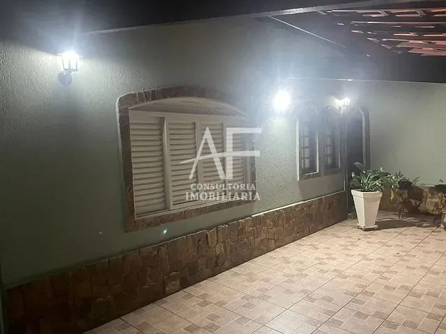 Casa com 250m² 4 quartos e 4 banheiros, à venda, no bairro Vila Bela em Taubaté