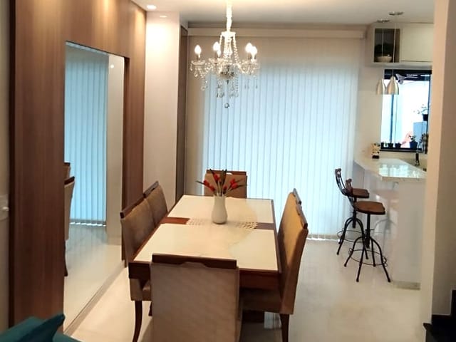Casa com 95m² 3 quartos e 3 banheiros, à venda, no bairro Uvaranas em Ponta Grossa