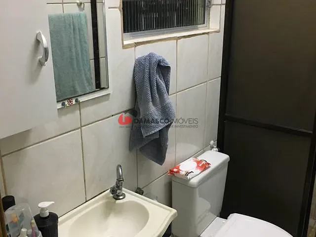 Casa com 127m² 2 quartos e 1 banheiro, à venda, no bairro Olímpico em São Caetano do Sul