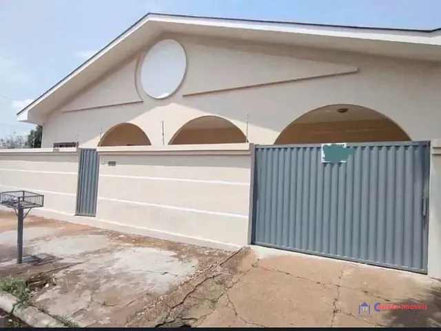 Casa 3 quartos e 3 banheiros, para alugar, no bairro Jardim Angélica em Três Lagoas