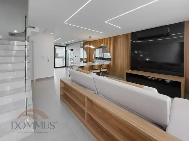 Casa com 172m² 3 quartos e 3 banheiros, à venda, no bairro Ideal em Ipatinga