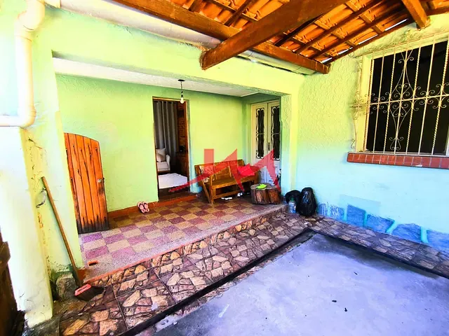 Casa com 180m² 3 quartos e 2 banheiros, à venda, no bairro Fonseca em Niterói