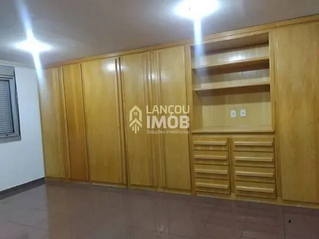 Casa com 729m² 6 quartos e 8 banheiros, à venda, no bairro Vila Imape em Campo Limpo Paulista