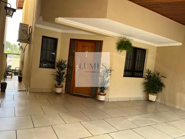 Casa 3 quartos e 3 banheiros, à venda, no bairro Parque Residencial Boa Vista em Americana