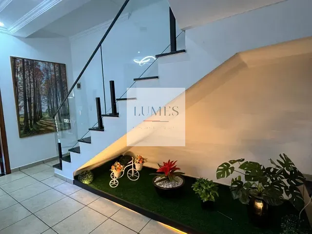 Casa 3 quartos e 3 banheiros, à venda, no bairro Parque Residencial Boa Vista em Americana