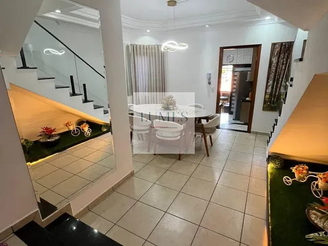 Casa 3 quartos e 3 banheiros, à venda, no bairro Parque Residencial Boa Vista em Americana