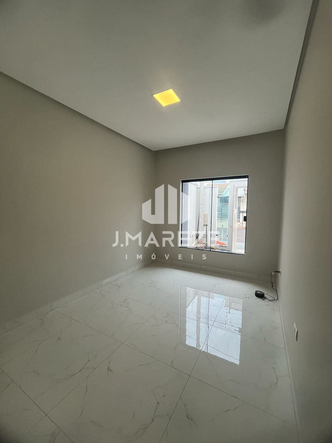 Casa à venda com 2 quartos, 68m² - Foto 10