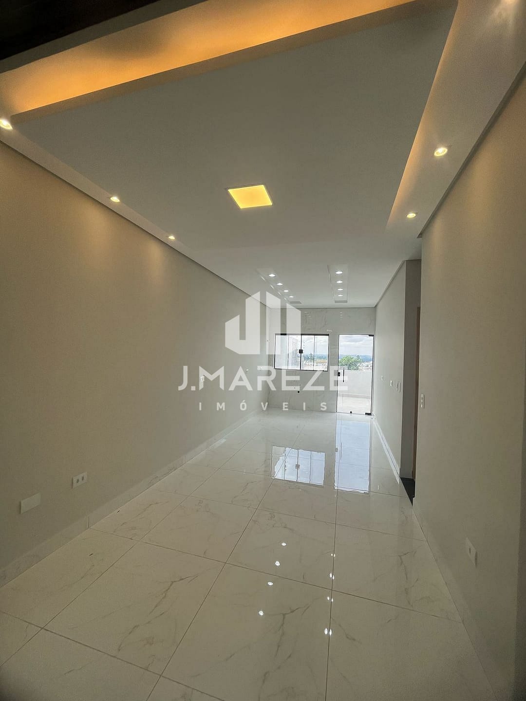 Casa à venda com 2 quartos, 68m² - Foto 7