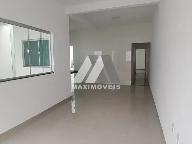 Casa com 180m² 2 quartos e 2 banheiros, à venda, no bairro São Mateus em Araçuaí