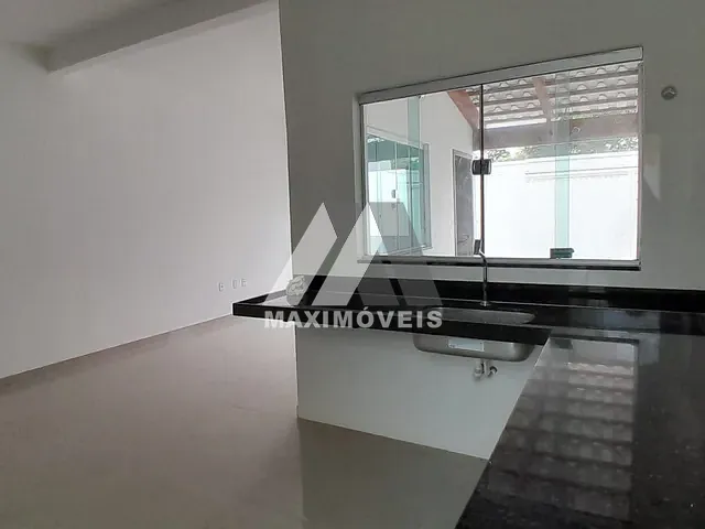 Casa com 180m² 2 quartos e 2 banheiros, à venda, no bairro São Mateus em Araçuaí