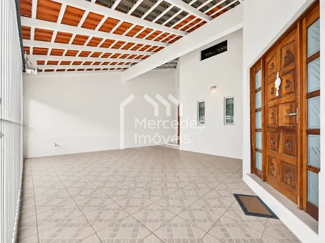 Casa 4 quartos e 3 banheiros, à venda ou para alugar, no bairro Fazendinha em Itajaí