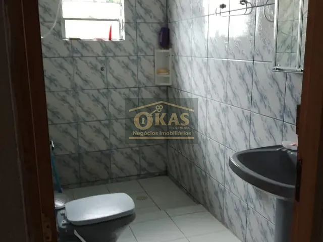 Casa com 270m² 2 quartos e 2 banheiros, à venda, no bairro Fazenda Aya em Suzano