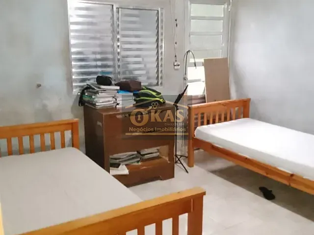 Casa com 270m² 2 quartos e 2 banheiros, à venda, no bairro Fazenda Aya em Suzano