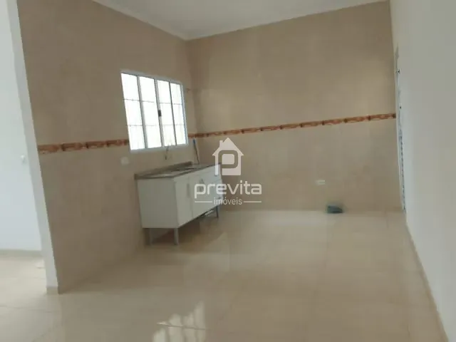 Casa com 144m² 2 quartos e 2 banheiros, à venda, no bairro Vista Alegre em Taubaté