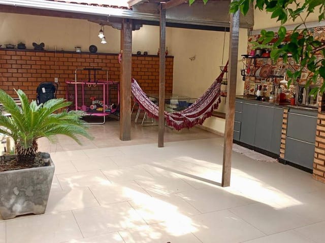 Casa com 250m² 4 quartos e 3 banheiros, à venda, no bairro Liberdade I em Contagem