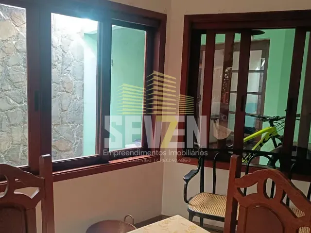 Casa com 528m² 4 quartos e 3 banheiros, à venda, no bairro Jardim América em Bauru